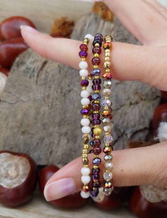 Hit! Zestaw trzech bransoletek. Szklane koraliki na żyłce elastycznej