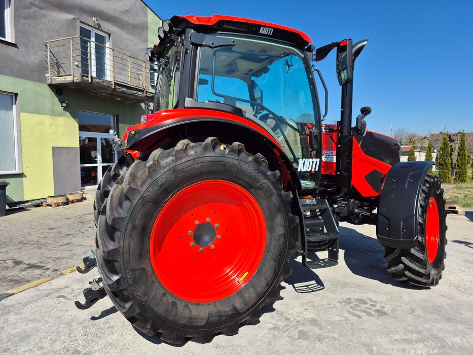 Ciągnik rolniczy Kioti HX 1402