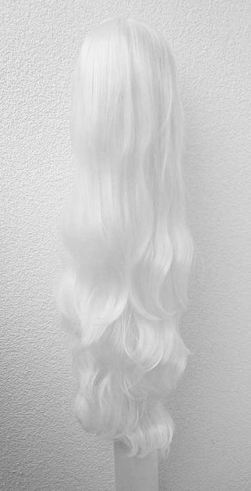 Długa biała falowana peruka z grzywką cosplay wig biały