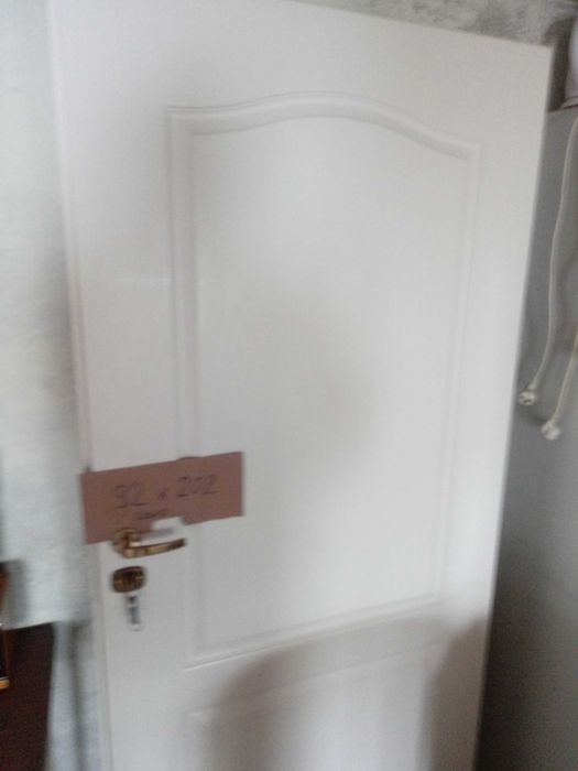 drzwi wewnętrzne 90cm.