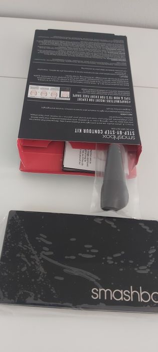 Smashbox Step By Step paletka do konturowania z pędzelkiem
