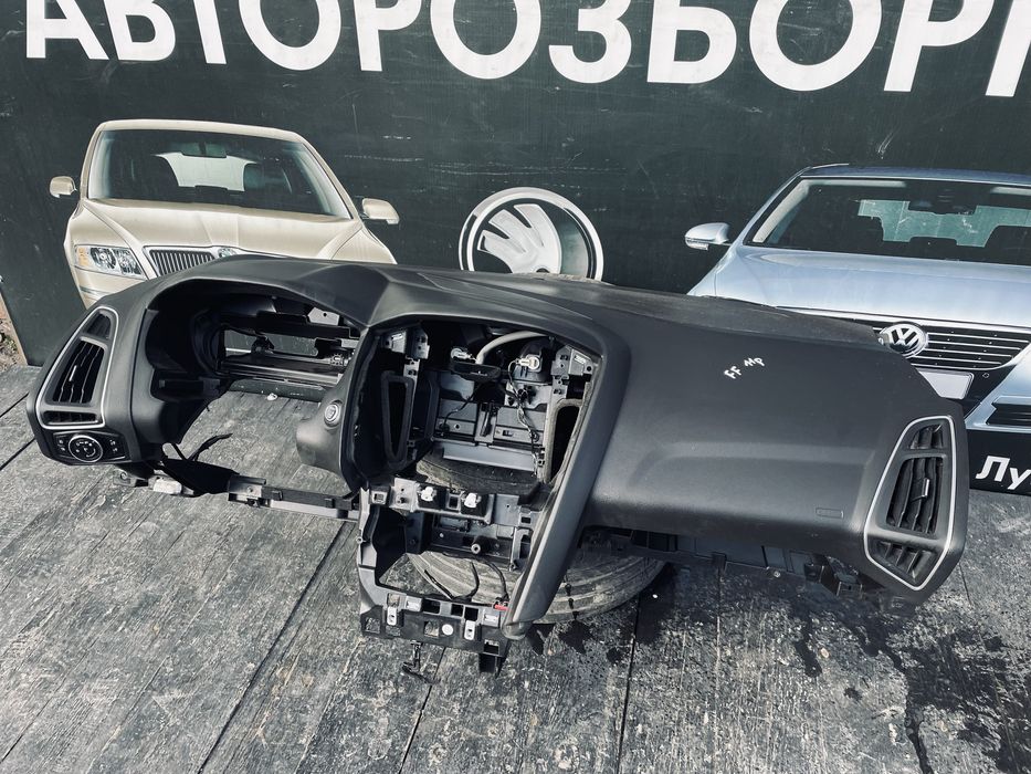 Торпеда Форд Фокус 3 Панель Безопасность AIRBAG Focus 3 Безпека MK3