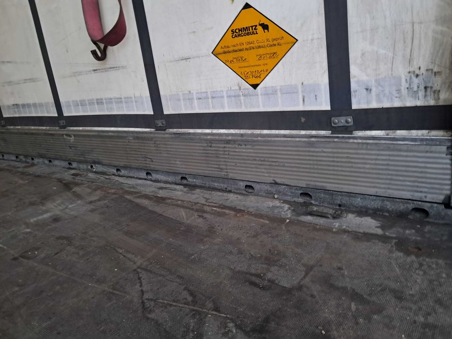 Naczepa firanka 2021