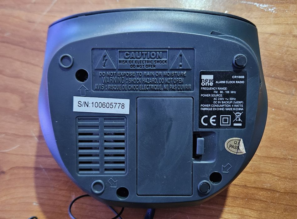 New One Alarm Clock Radio CR100B64740113098241124