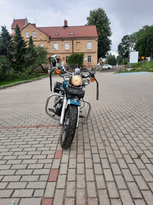 Motocykl Honda Shadow 1100