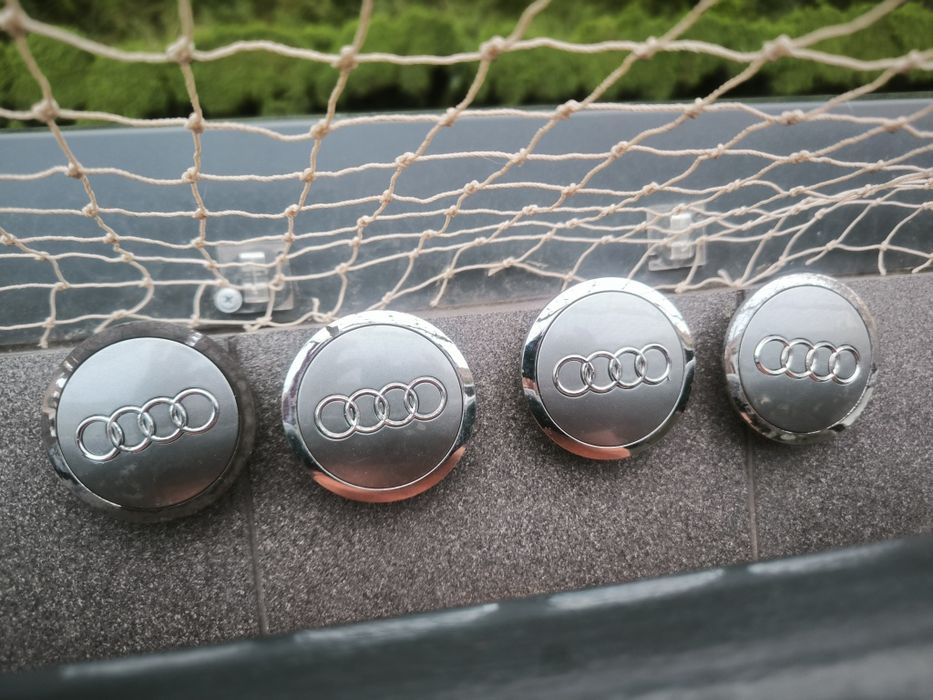 Dekielki 4szt alu Audi 69mm 53mm komplet zestaw