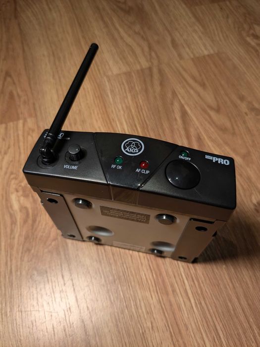 Kit AKG SR40 mini pro com microfone Headset e cabo