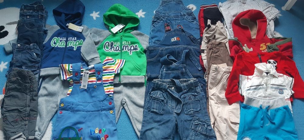 zestaw ubranek dla niemowlaka 6-9 m-cy