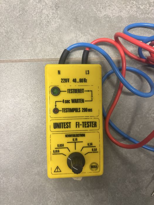 Tester wyłączników różnicowoprądowych BEHA