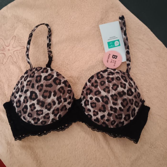 Biustonosz damski,nowy,75 B
