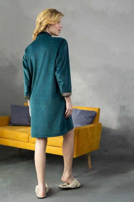 Велюровий халат з кишенями на молніі виробник Україна домашній одяг