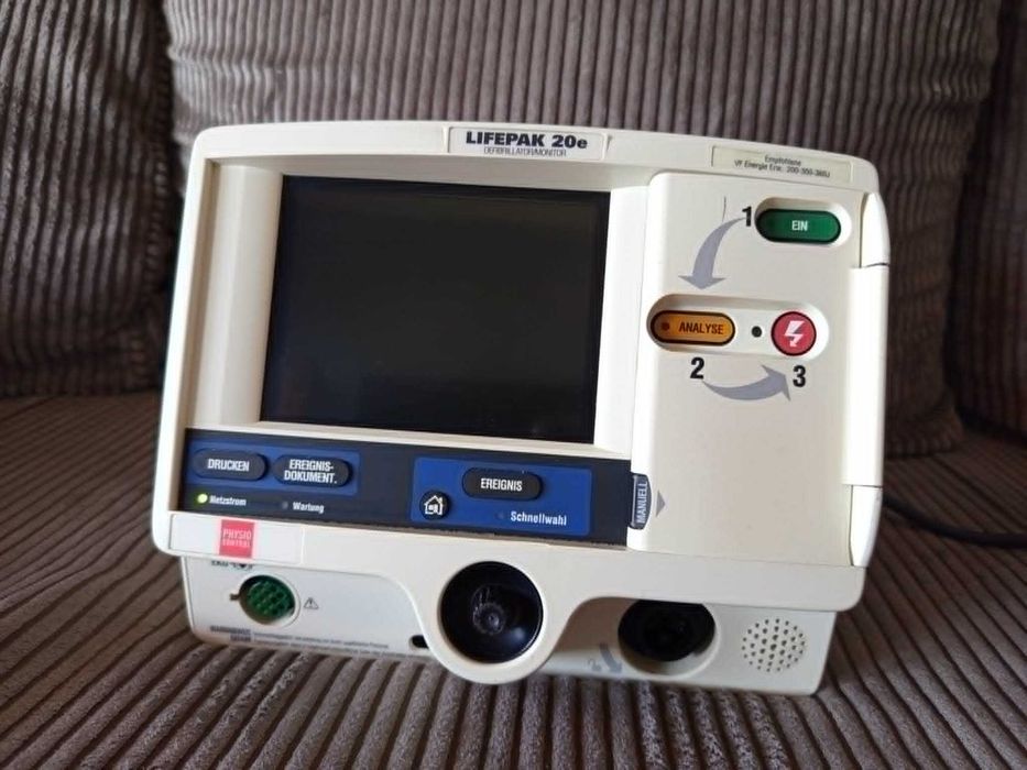 Defibrylator Physio Control Lifepak 20e ( 2014r )