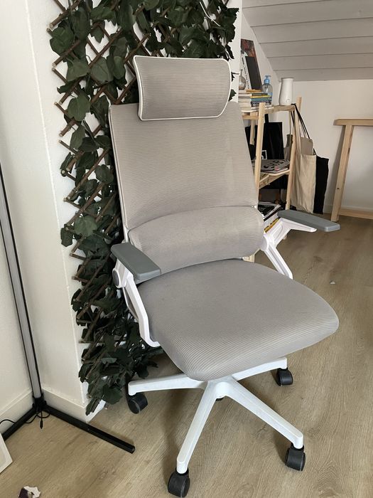 Cadeira escritorio como nova