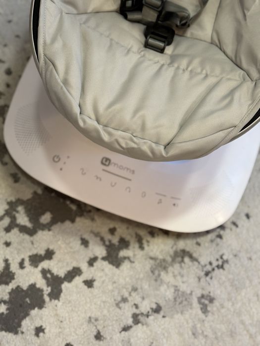 4moms крісло-гойдалка MamaRoo 5.0