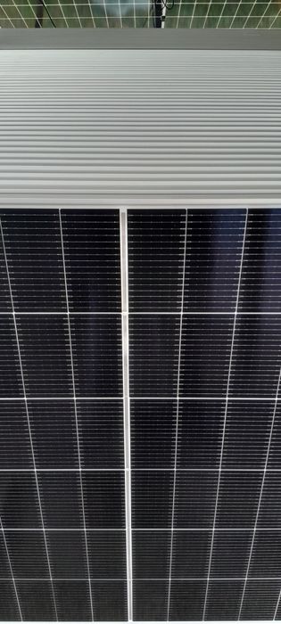 Сонячні панелі 595W