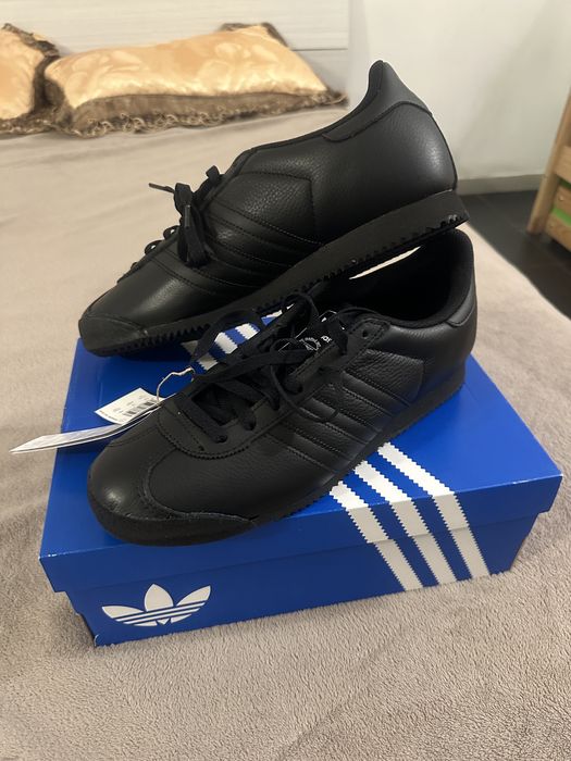 Кросівки Adidas оригінал нові шкіряні 46 28,5 см