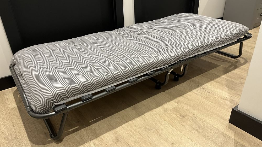Łóżko rozkładane, łóżko gościnne