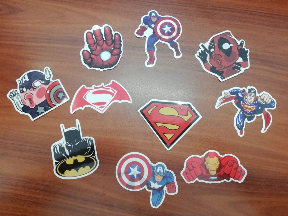 Autocolantes Marvel DC e Comics colecção Lotes varios