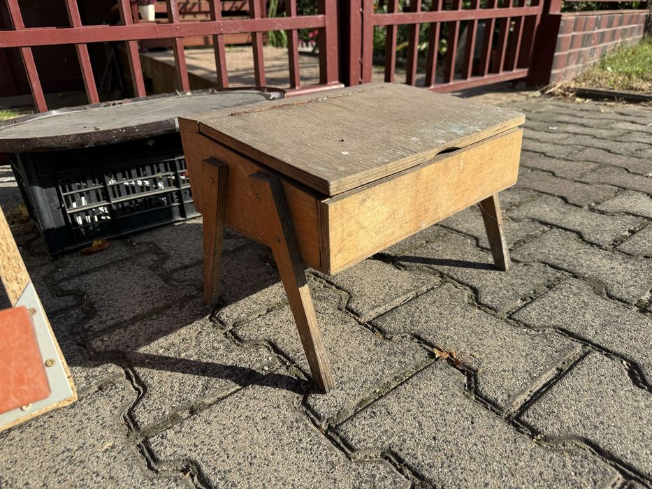 Szafka na przybory PRL - pucybut