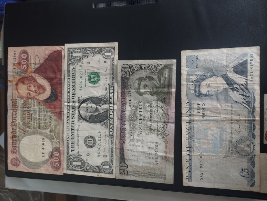Coleção de Selos antigos, moedas e notas pt como estrangeiras