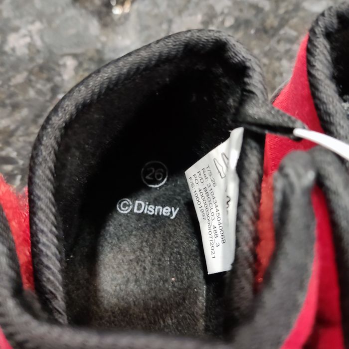 Natal_ Pantufas Minnie com  etiqueta