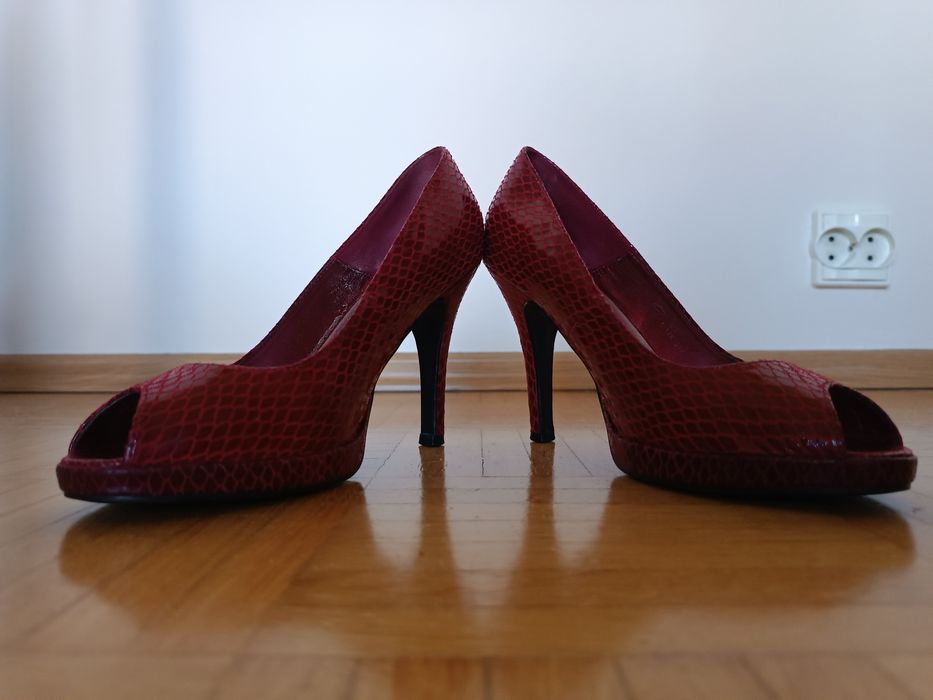 Bordowe szpilki r. 37 peep toe, odkryte palce