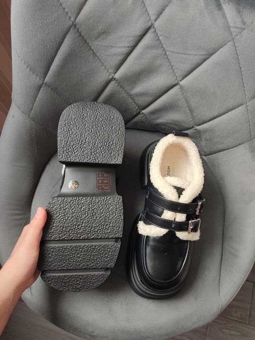Обувь лоферы утеплённые