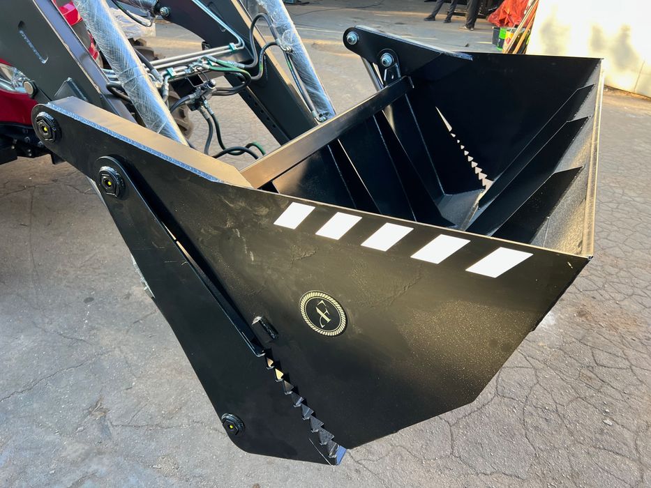 Швидкозʼємний Погрузчик КУН-4000 для трактора МТЗ ЮМЗ Т-40 Виробник