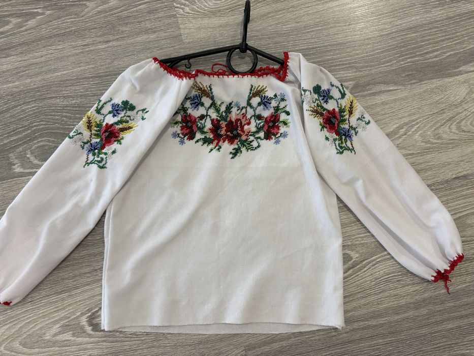 Вишиванка бісером
