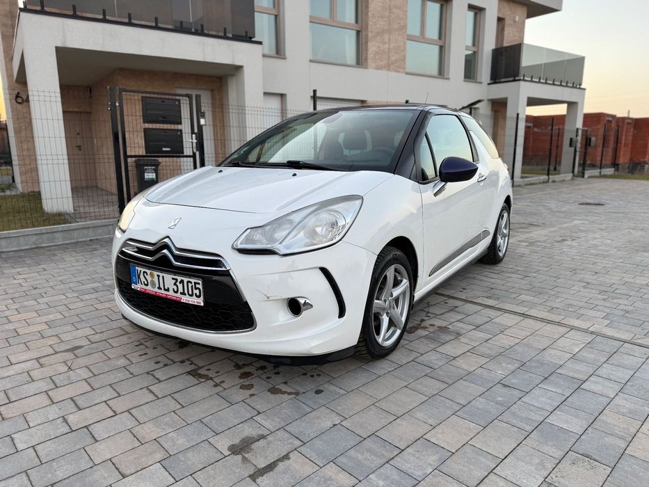 Citroën DS3 Citroen DS3 1.6 e-HDi 90 FAP Opera Blue