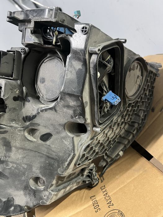 Фара ліва mercedes EQS Digital Light  США А 297 906 23 02