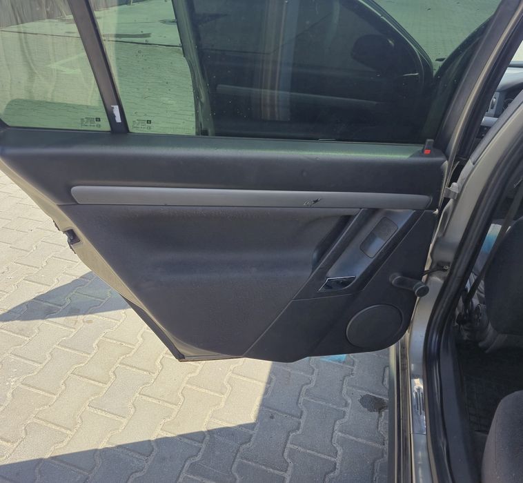 Продам автомобіль Опель Вектра С