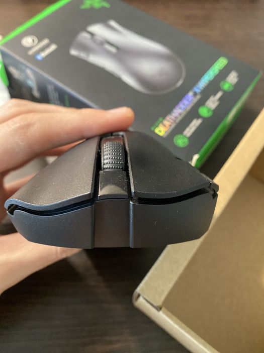 Бездротова миша Razer DEATHADDERv2 x HYPERSPEED