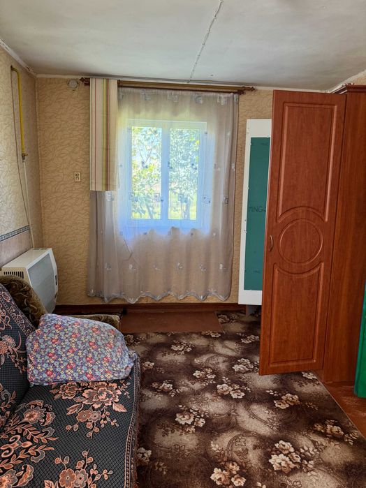 Продам хату в селі Велимче.
