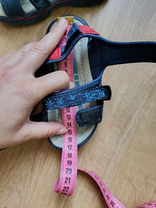 Босоніжки дитячі 26 розмір