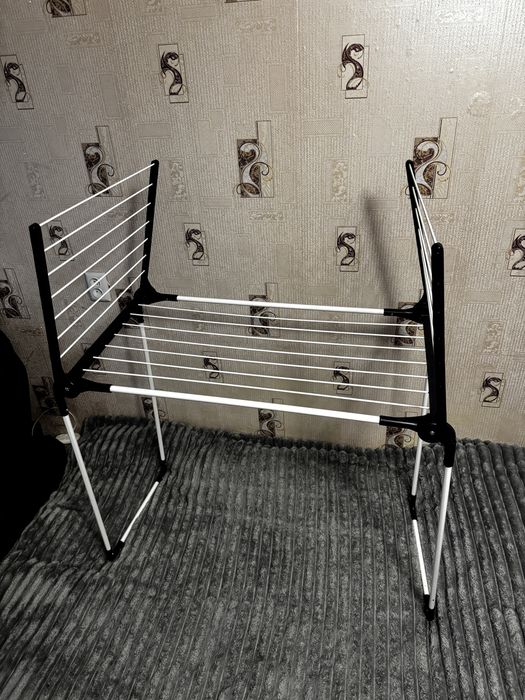 Сушарка для білизни речей