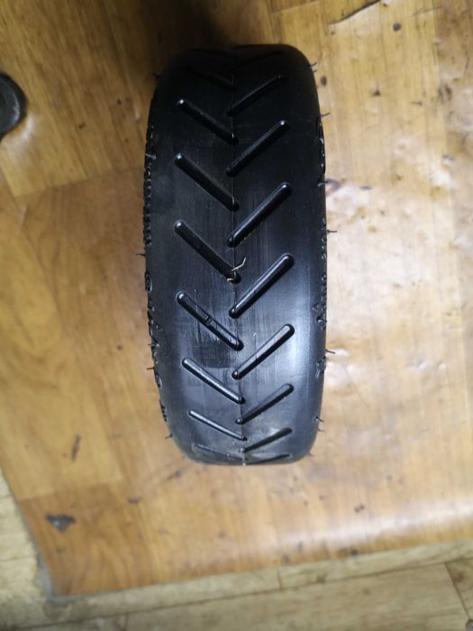 Покришка на электросамокат