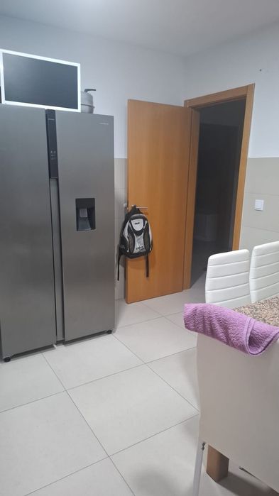Alugo quarto em fernao ferro