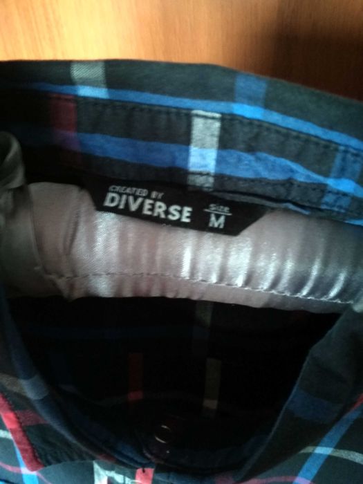 Sprzedam Koszulę w Kratę z Diversa