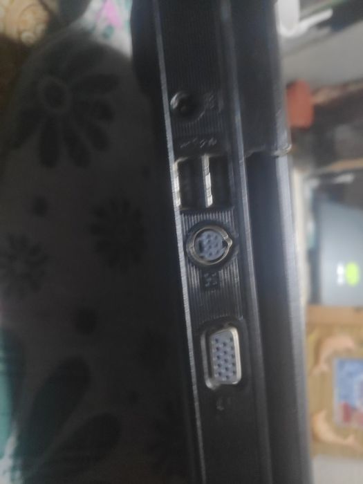 Ноутбук Asus ,продам Срочно.