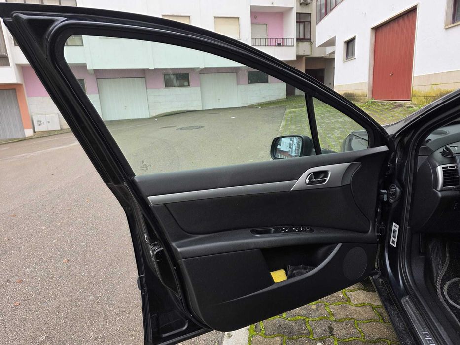 Peugeot 407 SW 1.6 HDi SE Navteq