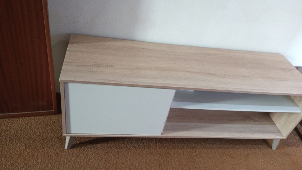 Mesa de televisão