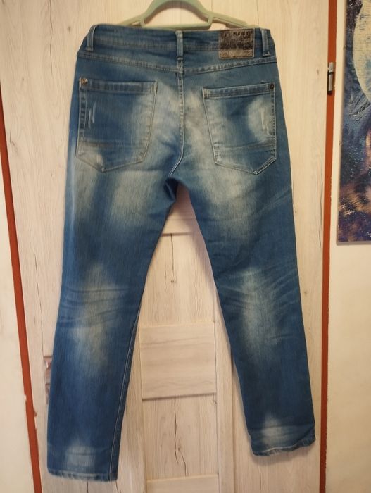 Spodnie dresowe W31