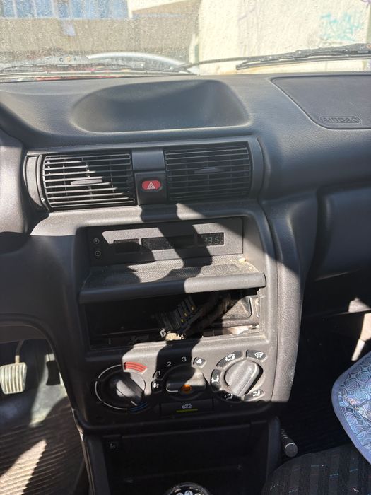 Opel Astra 1.6 Gasolina 1999 – 100.000 km – Muito Bom Estado