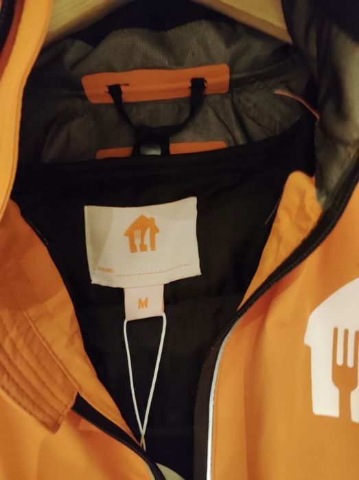 Kurtka pyszne z plecakiem i kask (Nowe)