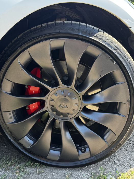 Tesla model 3 2023 Perfomance 82
