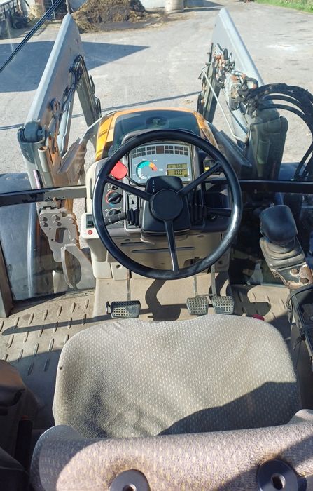 Renault ares 815rz