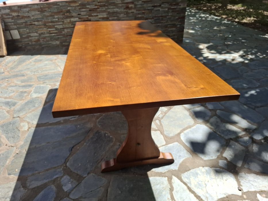 Mesa Rustica 2m x 1m + 8 Cadeiras