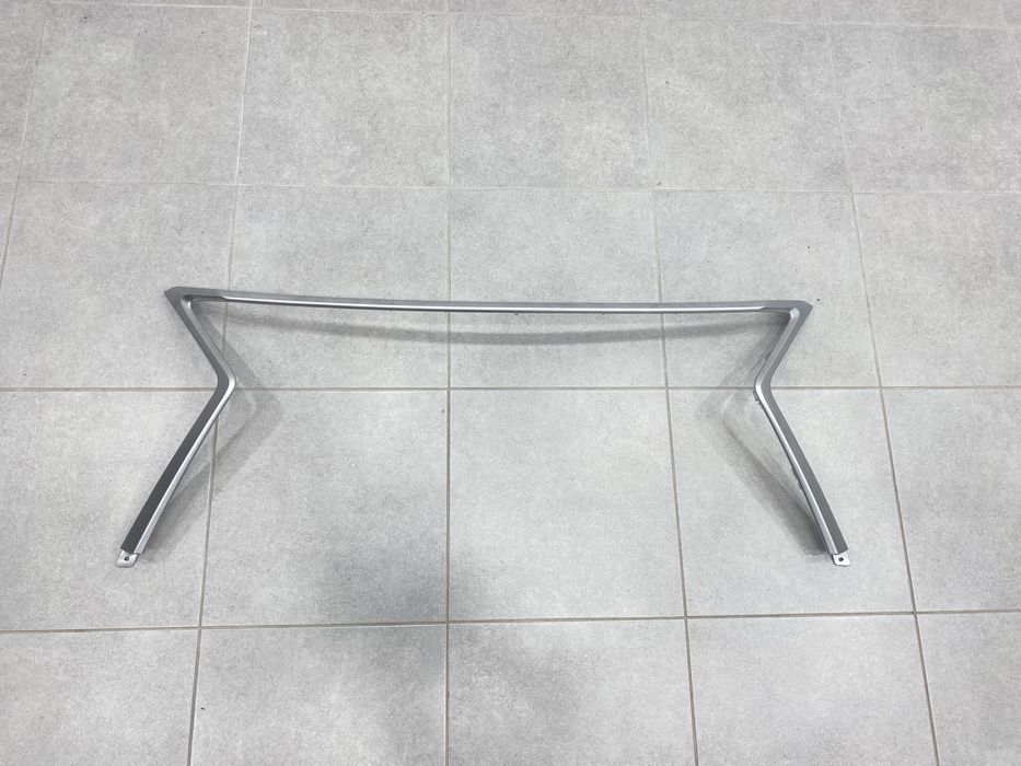 Верхній матовий хром на решітку радіатора Lexus LX570 (2016+) SAMURAI