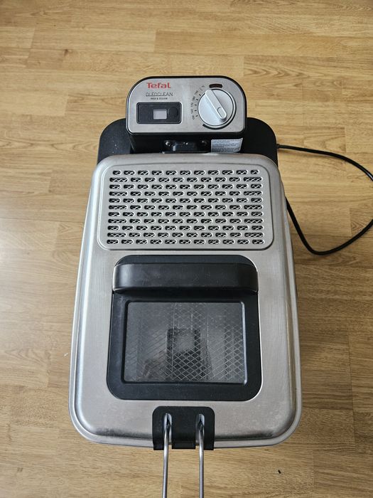 Frytownica TEFAL Oleoclean Pro FR8040